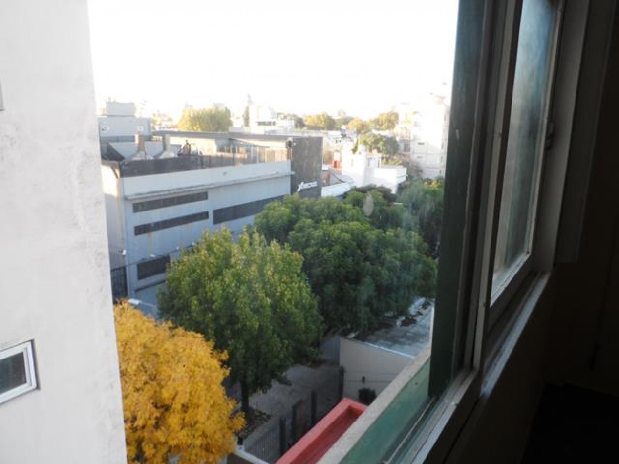 Villa del Parque, Depto. 2 ambientes. 45 mt2.  Lateral. Melincue y Bahia Blanca 