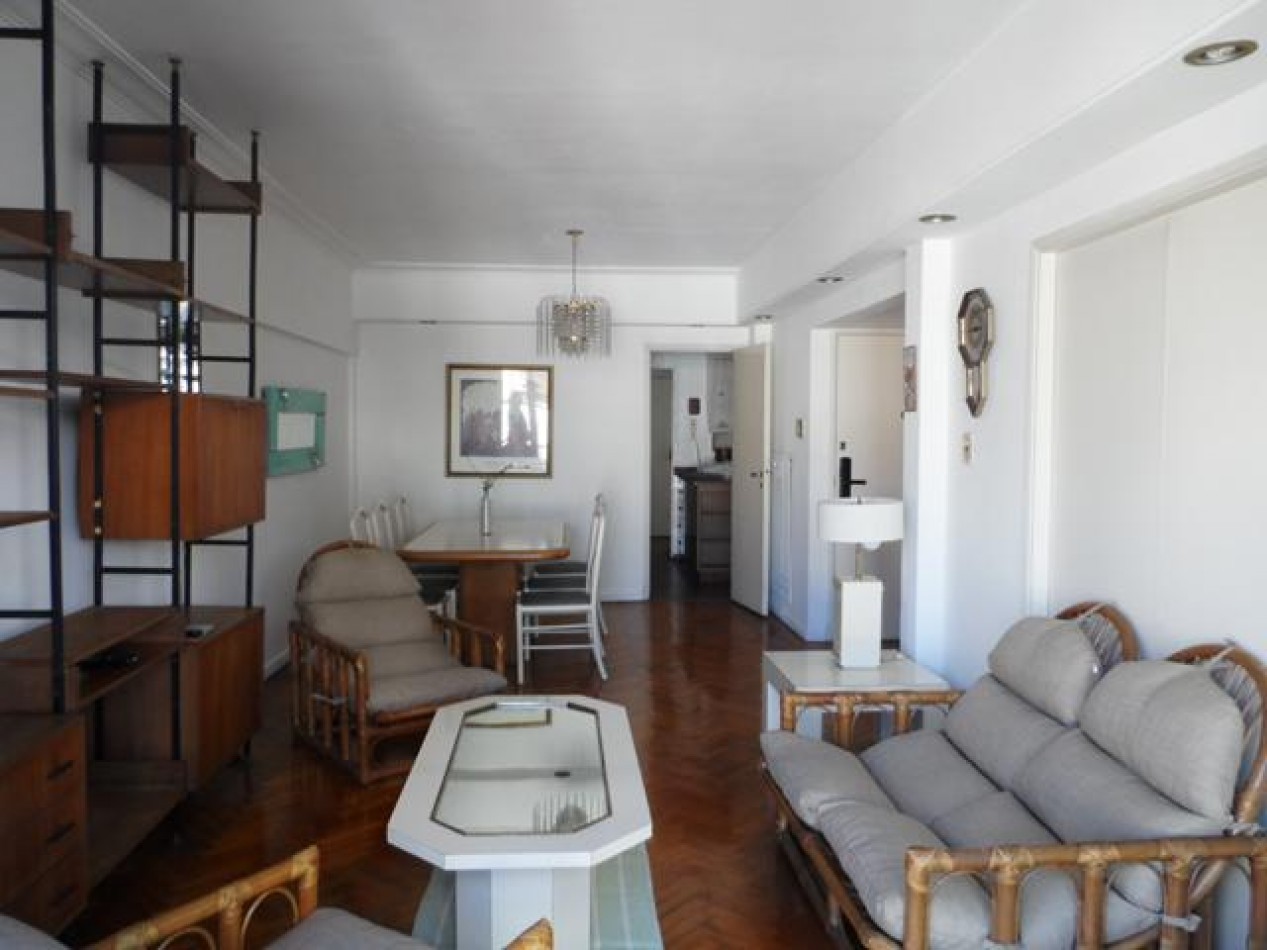 PALERMO, Depto. 4 Amb + dep y baño. 110 mts totales. Balcon. Frente, Av. S. Ortiz y Av. Santa Fe