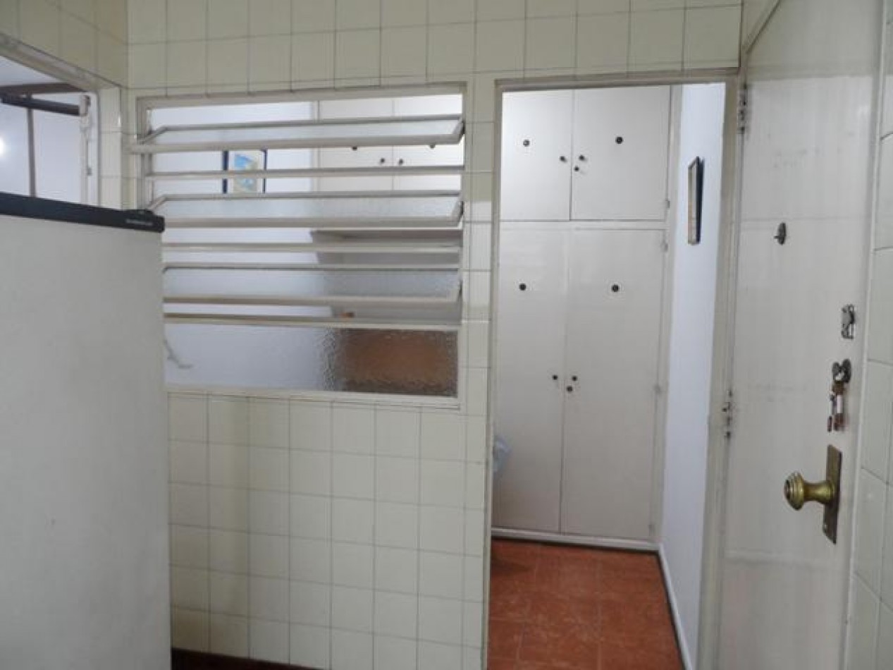 PALERMO, Depto. 4 Amb + dep y baño. 110 mts totales. Balcon. Frente, Av. S. Ortiz y Av. Santa Fe