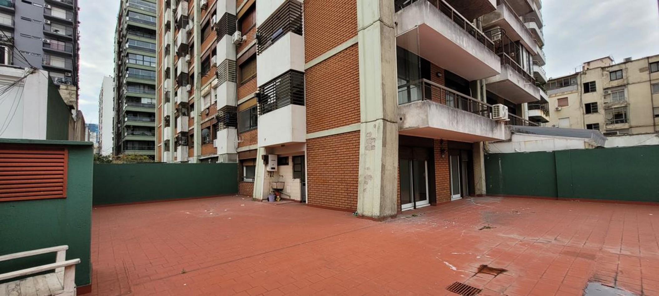 Palermo 3 Ambientes contrafrente con terraza, muy buena ubicacion, muy luminoso, zona jardin botanico. APTO PROFESIONAL