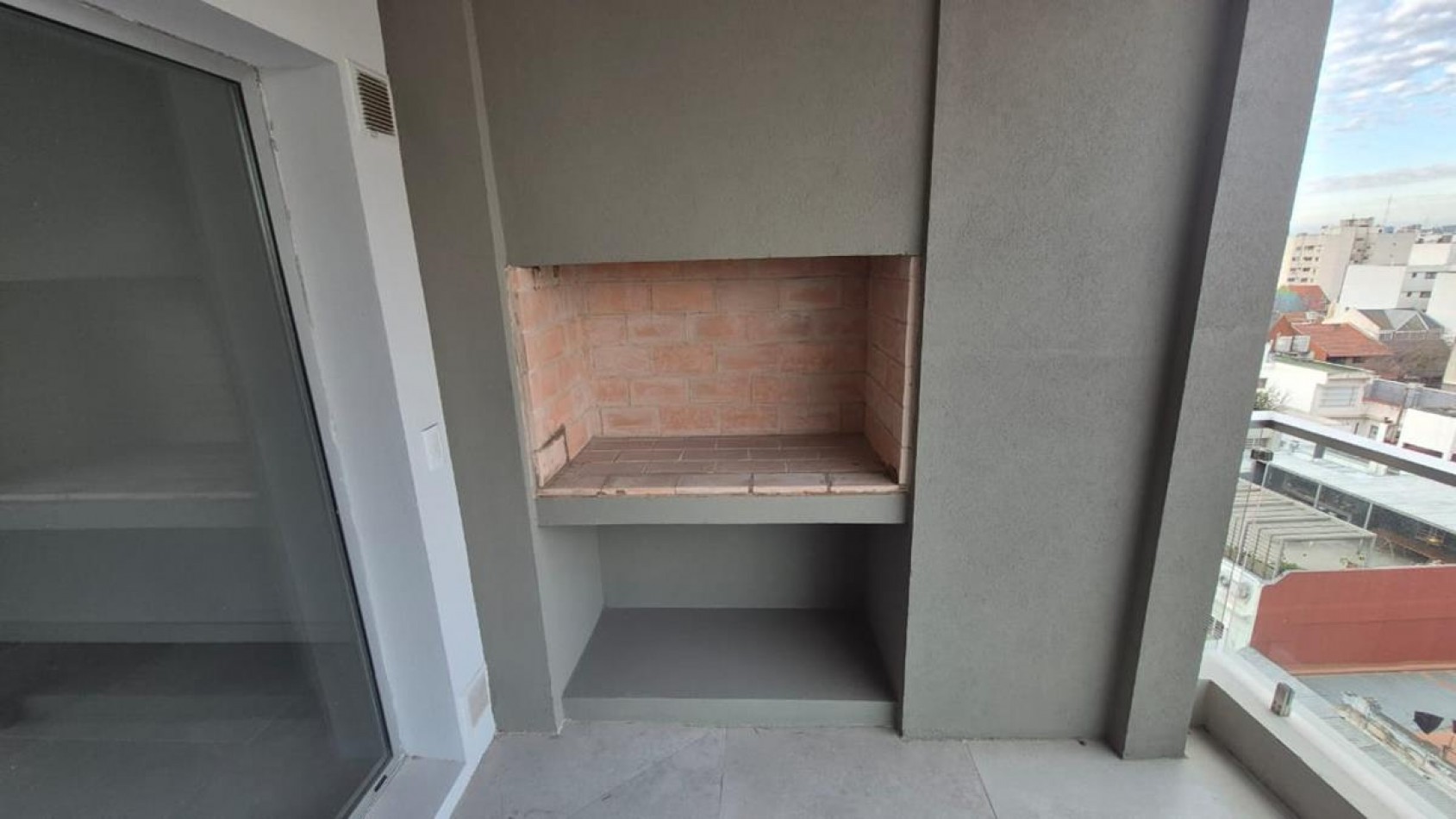 Villa Urquiza, 1 Ambiente a estrenar, frente con balcon. Subte linea B, a mts Avenida Triunvirato