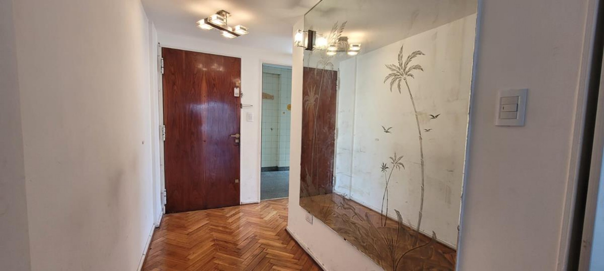 Palermo 4 ambientes frente, con dependencias. Balcon. Excelente ubicacion. Muy luminoso 