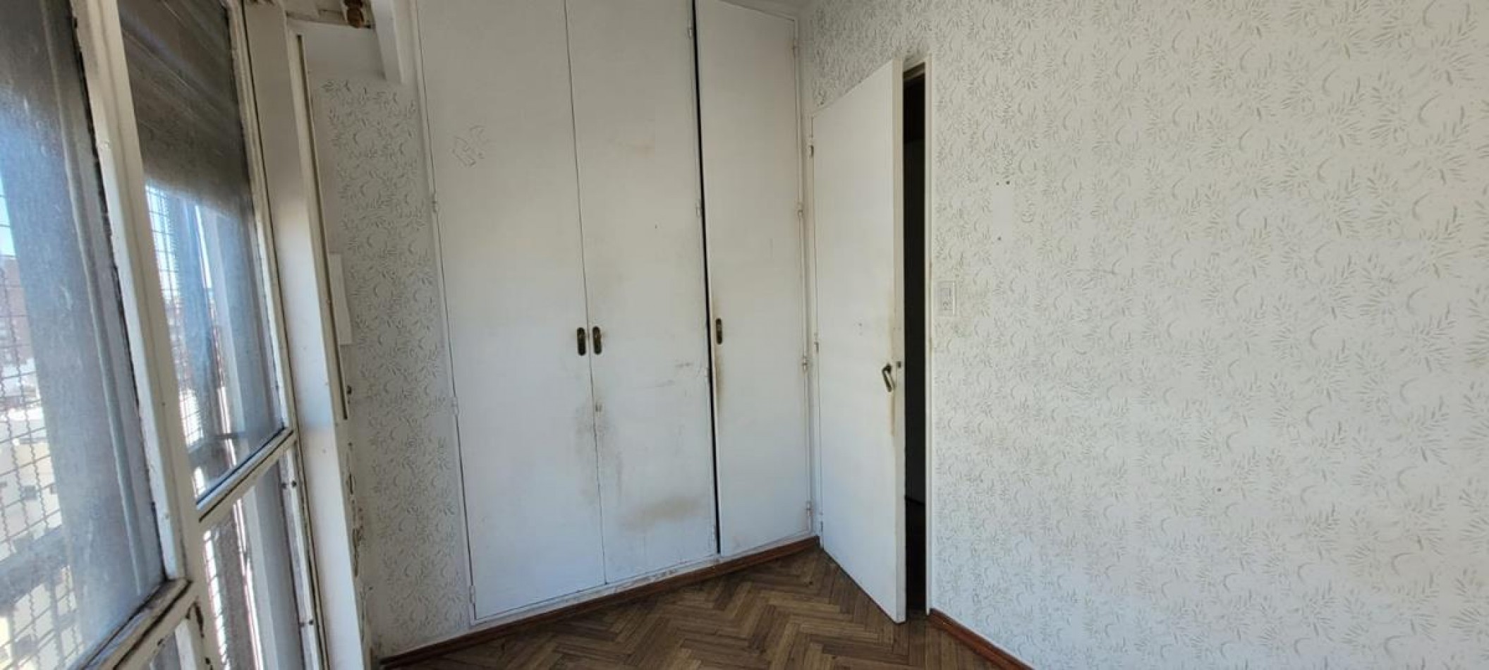 PALERMO, Depto. 3 Amb. al frente, 60 mt2.MUY BUENA UBICACION.  Av. Santa Fe y Av. R. S. Ortiz. CON COCHERA