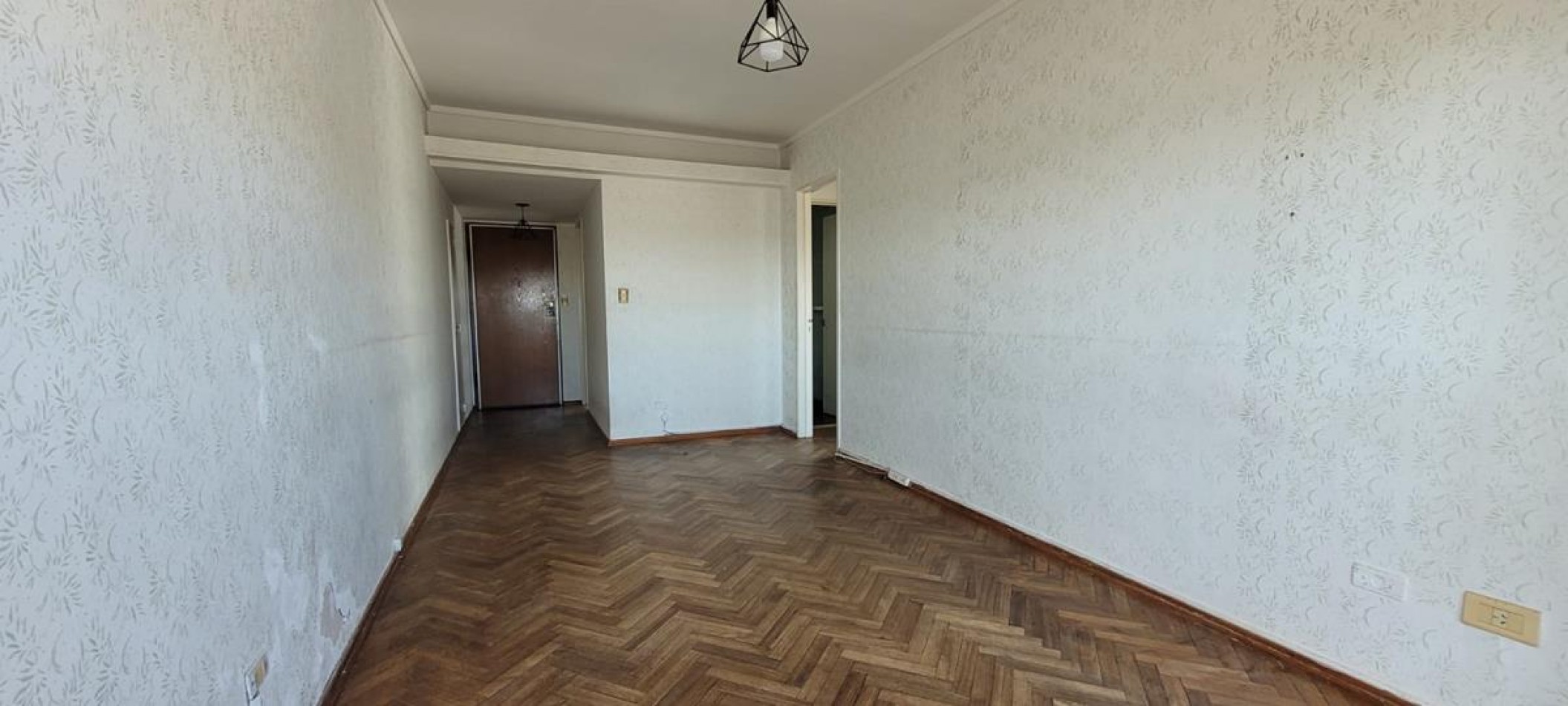 PALERMO, Depto. 3 Amb. al frente, 60 mt2.MUY BUENA UBICACION.  Av. Santa Fe y Av. R. S. Ortiz. CON COCHERA