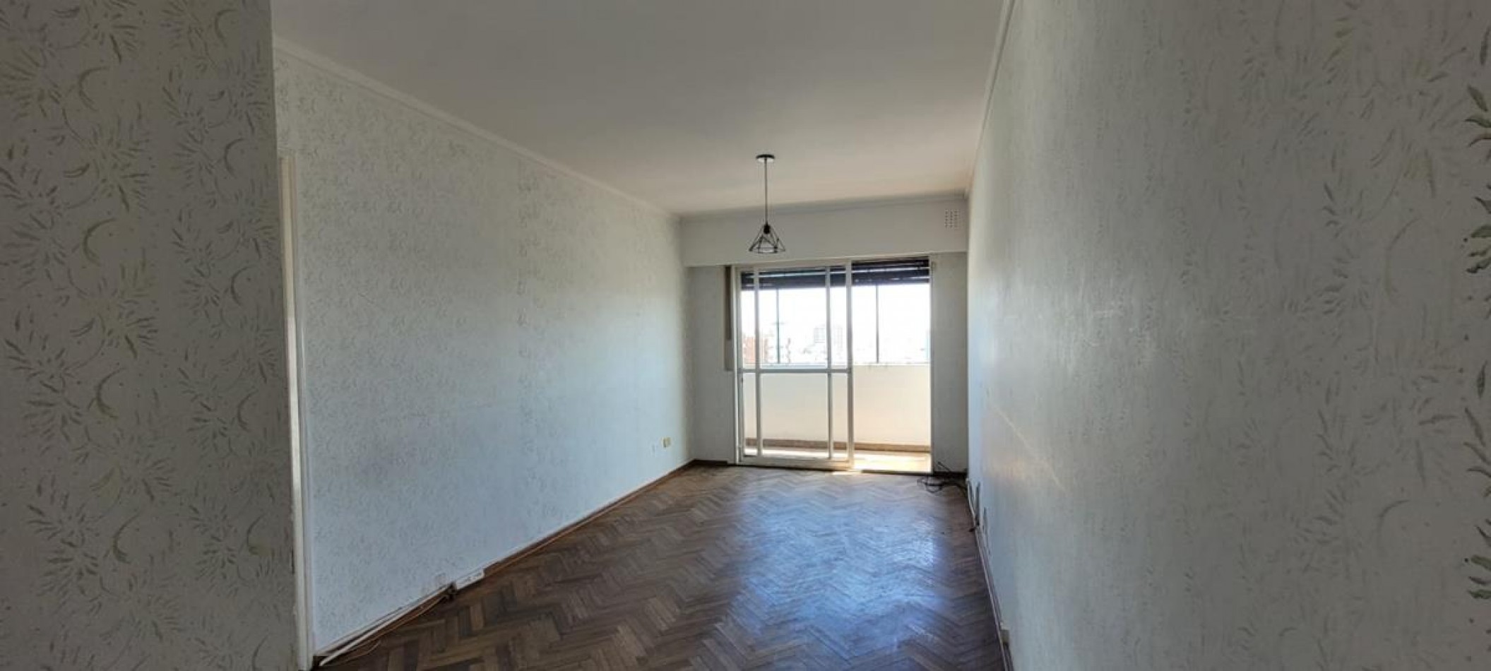 PALERMO, Depto. 3 Amb. al frente, 60 mt2.MUY BUENA UBICACION.  Av. Santa Fe y Av. R. S. Ortiz. CON COCHERA