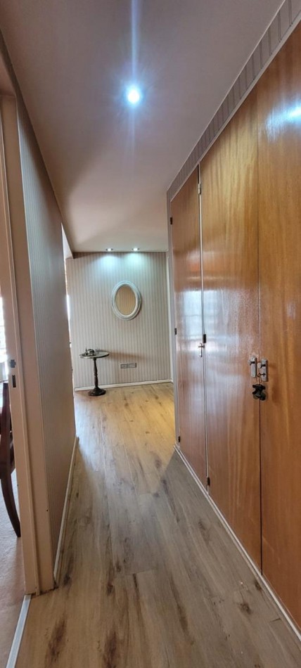 Palermo 4 Ambientes, contrafrente, dependencia de servicio,  con balcon corrido. Cochera fija. EXCELENTE. Muy buena ubicacion a mts Av. Santa Fe. Zona Jardin Botanico. MUY LUMINOSO