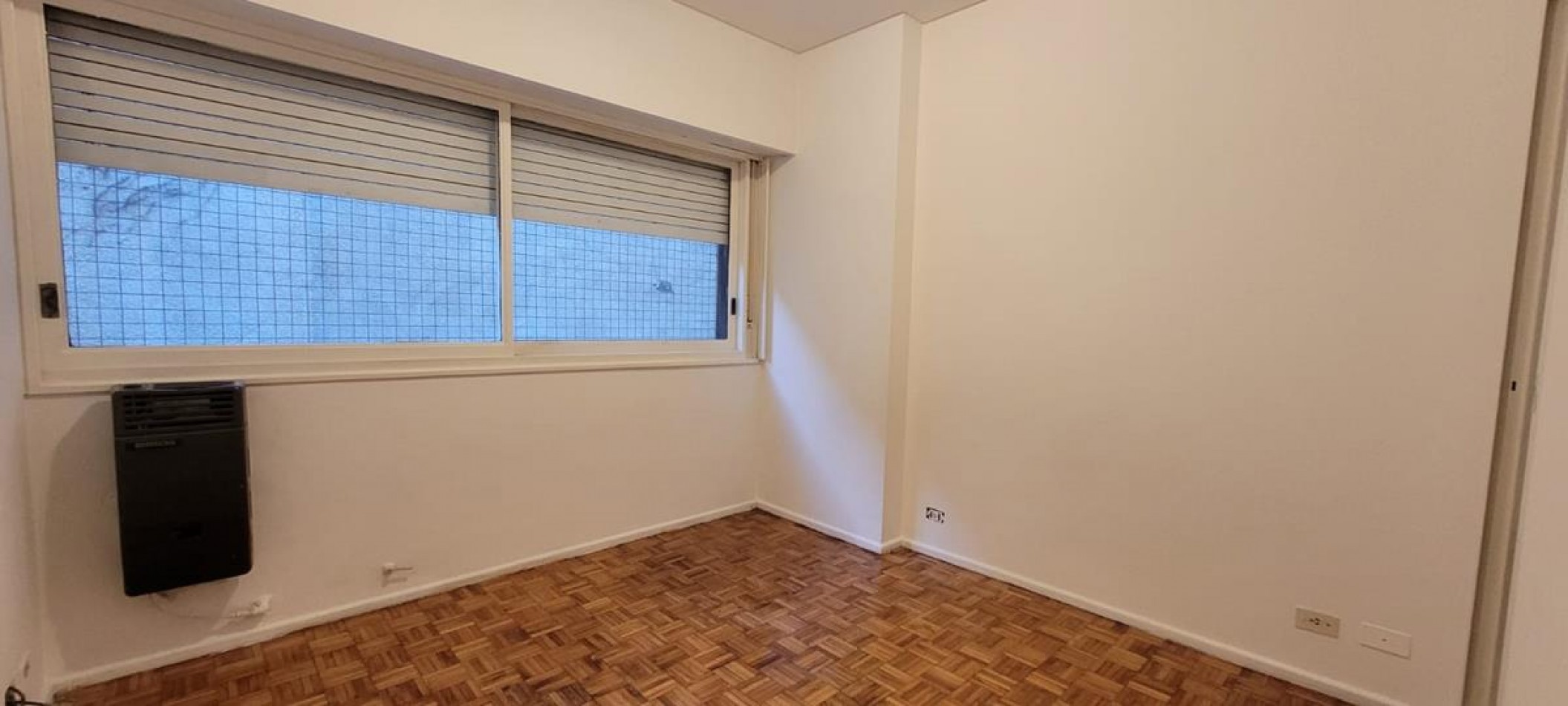 Cañitas, 2 Ambientes en Planta Baja. MUY BUENA UBICACION. 