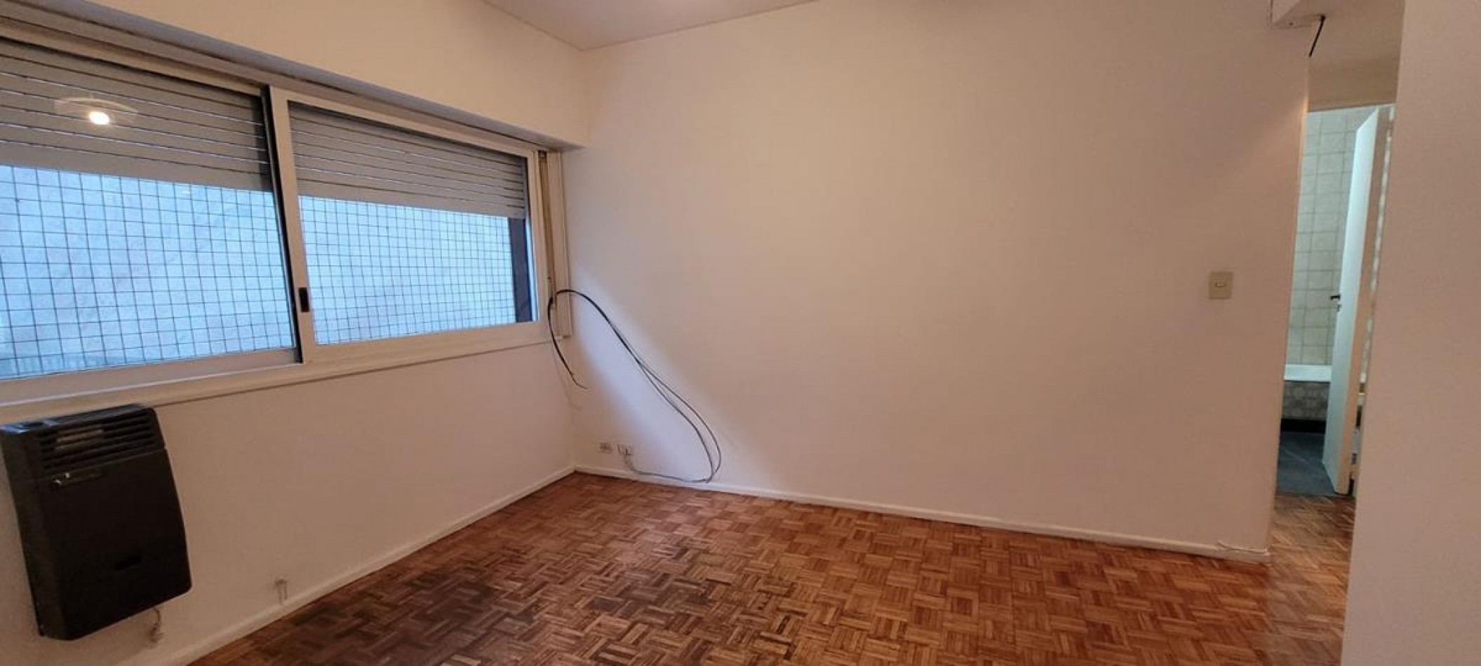 Cañitas, 2 Ambientes en Planta Baja. MUY BUENA UBICACION. 