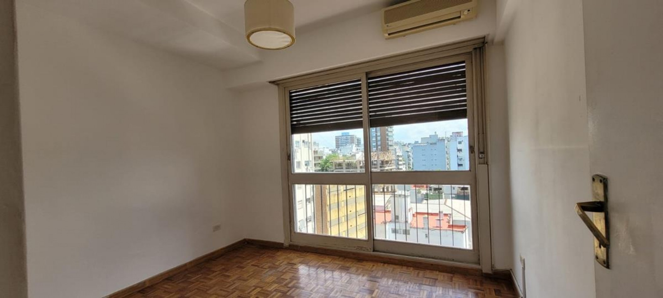 Palermo, 3 Ambientes contrafrente con balcon. MUY LUMINOSO. Excelente ubicacion a mts Av.Scalabrini Ortiz , a 1 cuadra Av. santa Fe