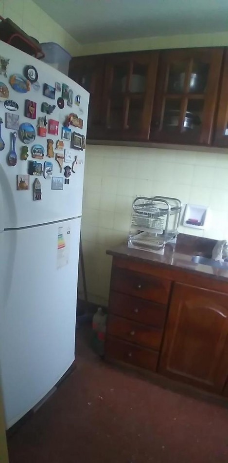 San Telmo, 2 Ambientes , muy luminoso, con balcon. Cerca linea Subte linea C, zona facultades UAI - UADE