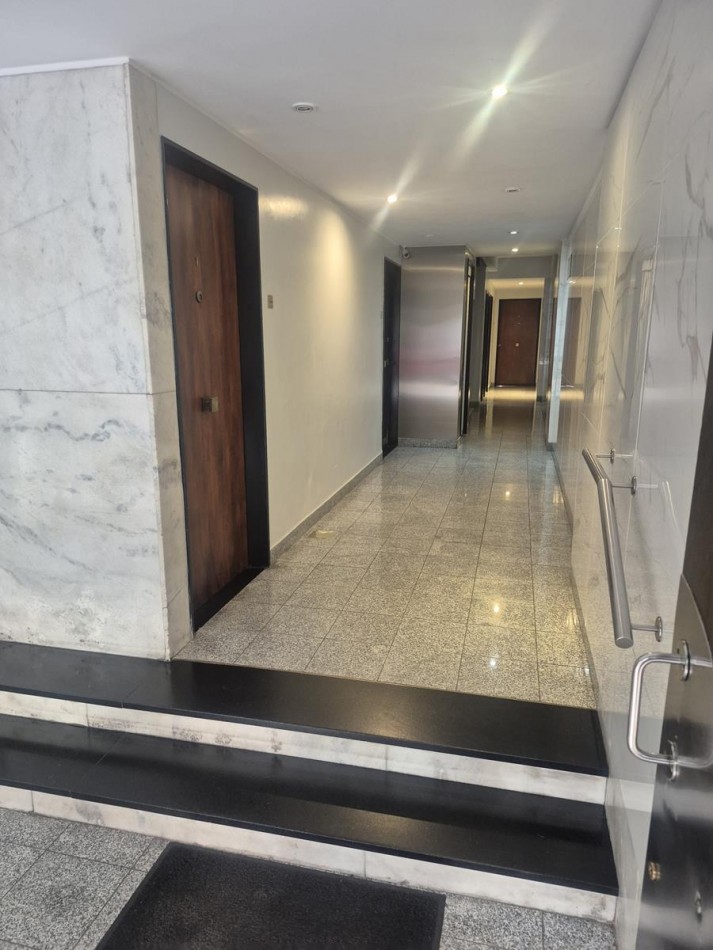 Barrio Norte 3 Ambientes al frente con balcon