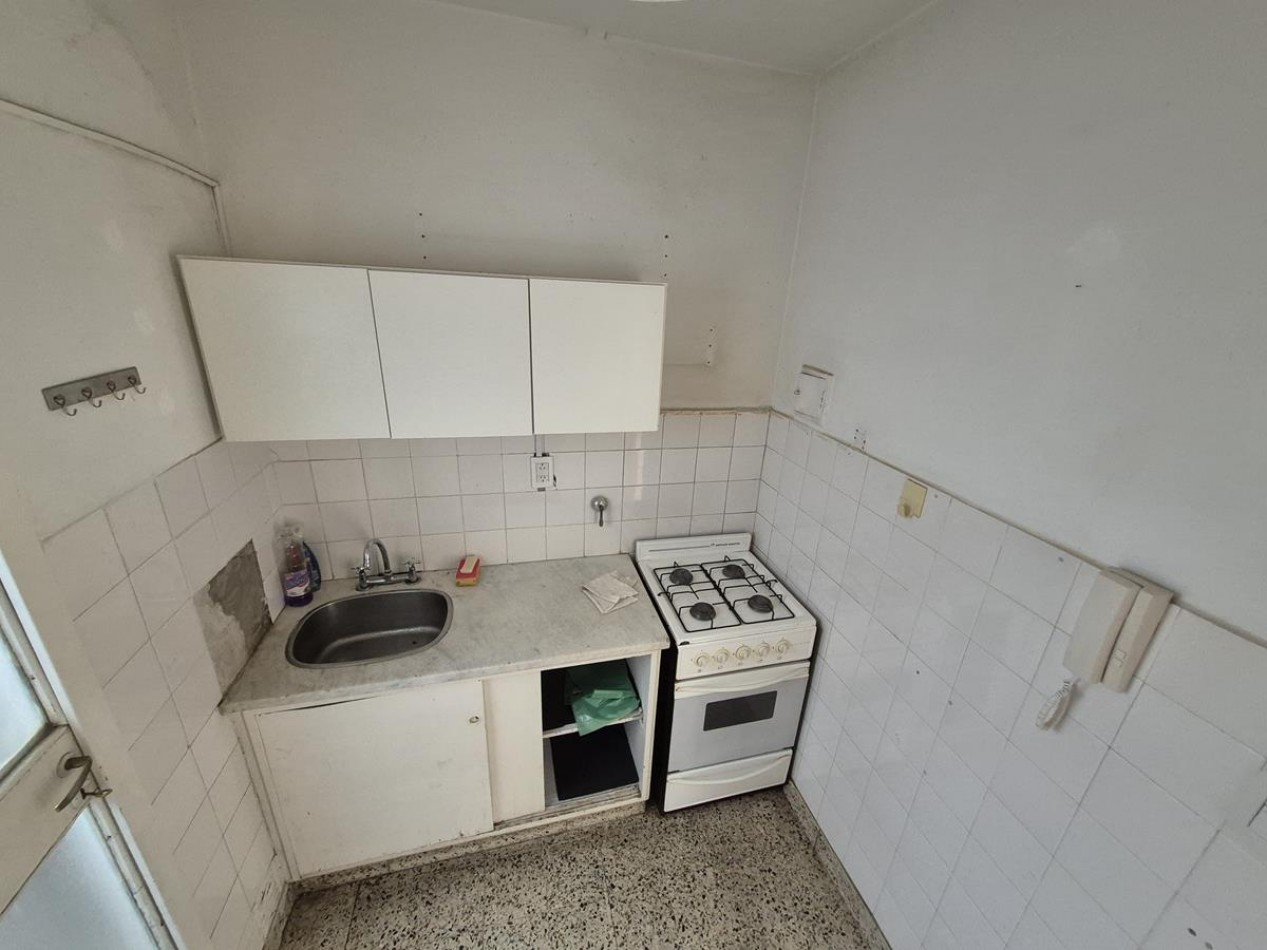 Barrio Norte 3 Ambientes al frente con balcon