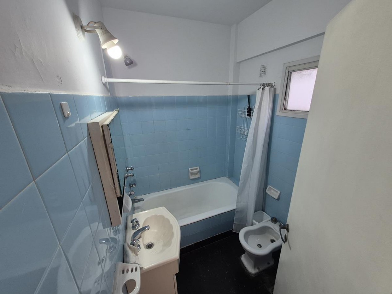 Barrio Norte 3 Ambientes al frente con balcon