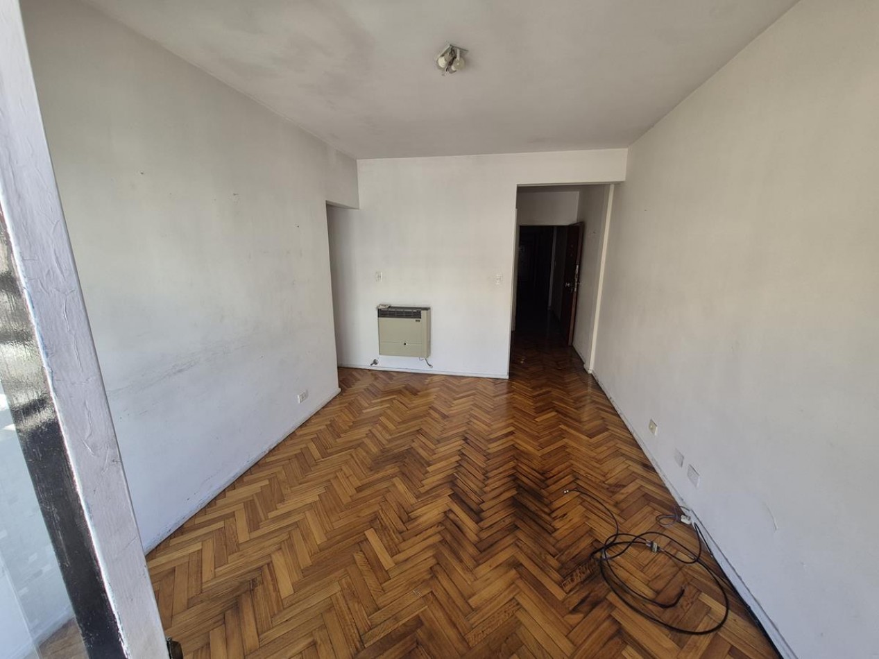 Barrio Norte 3 Ambientes al frente con balcon