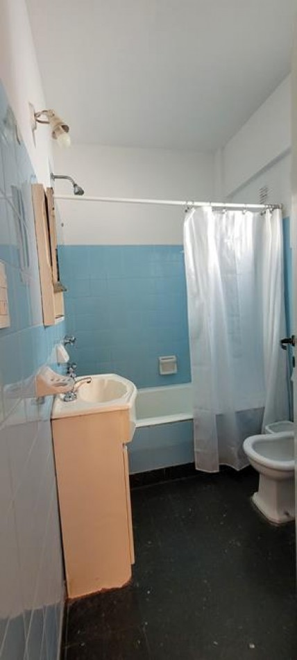 Barrio Norte 3 Ambientes al frente con balcon, MUY LUMINOSO, Excelente ubicacion