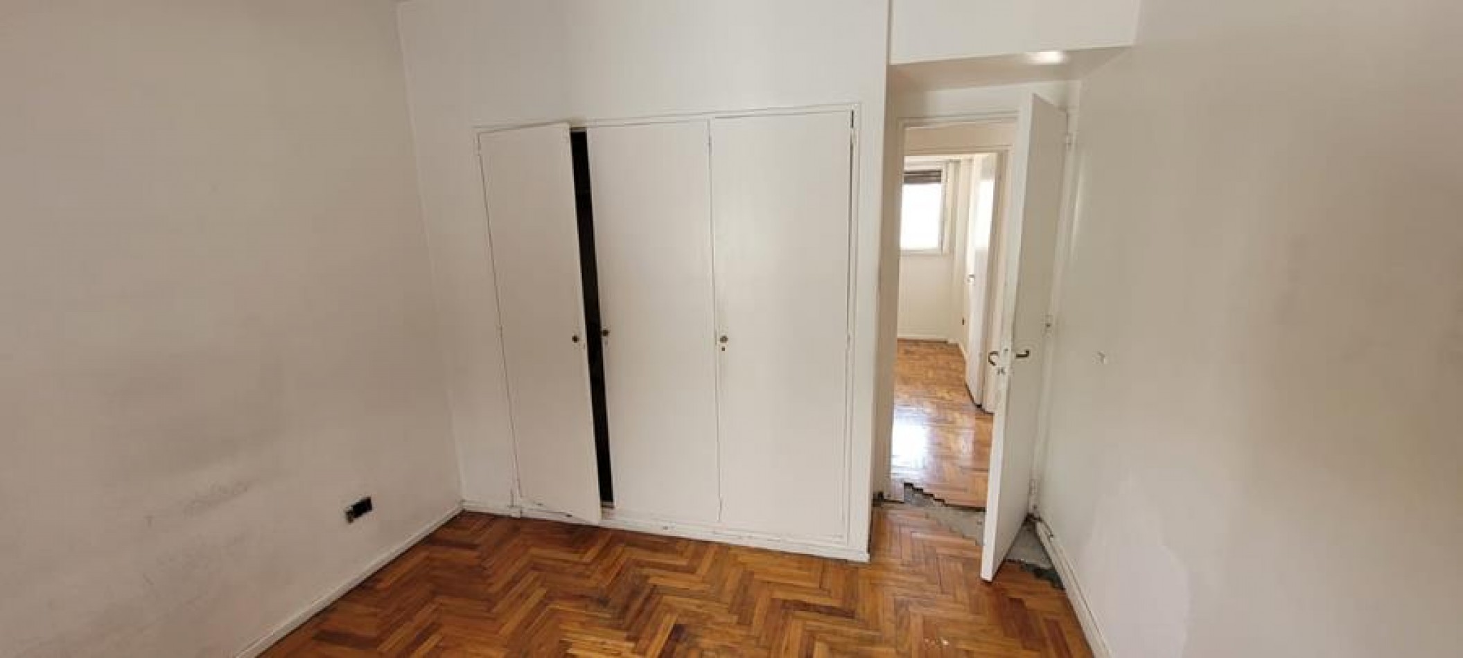 Palermo 3 ambientes, Contrafrente. Muy buena ubicacion. MUY LUMINOSO. Balcon. 