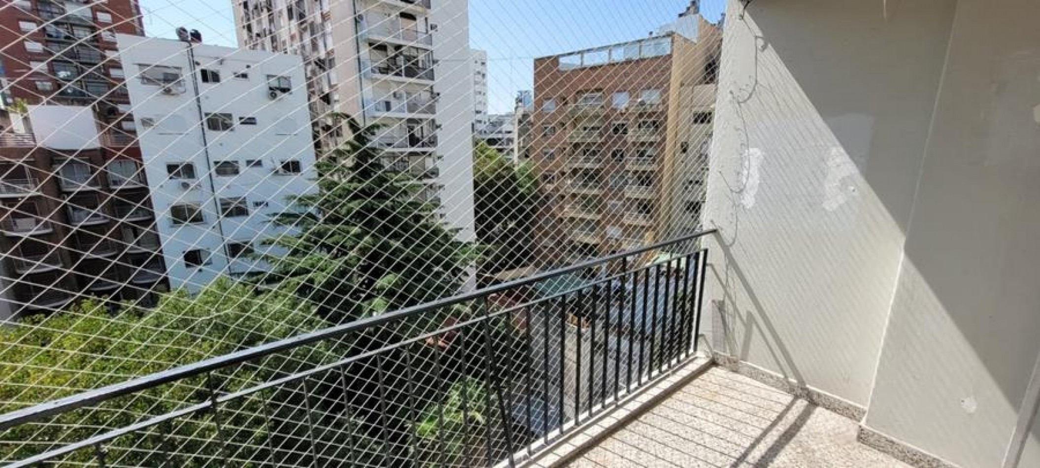 Palermo 3 ambientes, Contrafrente. Muy buena ubicacion. MUY LUMINOSO. Balcon. 