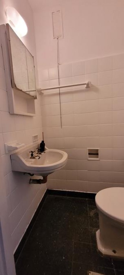 3 Ambientes, interno. LUMINOSO. EXCELENTE ESTADO, Muy buena ubiacion sobre Av. Scalabrini Ortiz, a 1 cuadra Av. Santa Fe