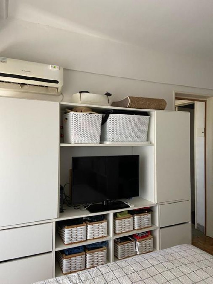 Palermo, 1 ambiente, FRENTE. Muy luminoso, con balcon, zona Sanatorio Guemes, Universidad UTN, Palermo