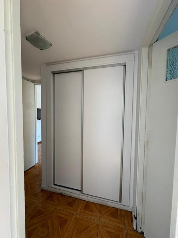 Palermo, 4 Ambientes Cotrafrente. MUY LUMINOSO. Muy buena ubicacion sobre Av. S. Ortiz, a 1 cuadra plaza Armenia