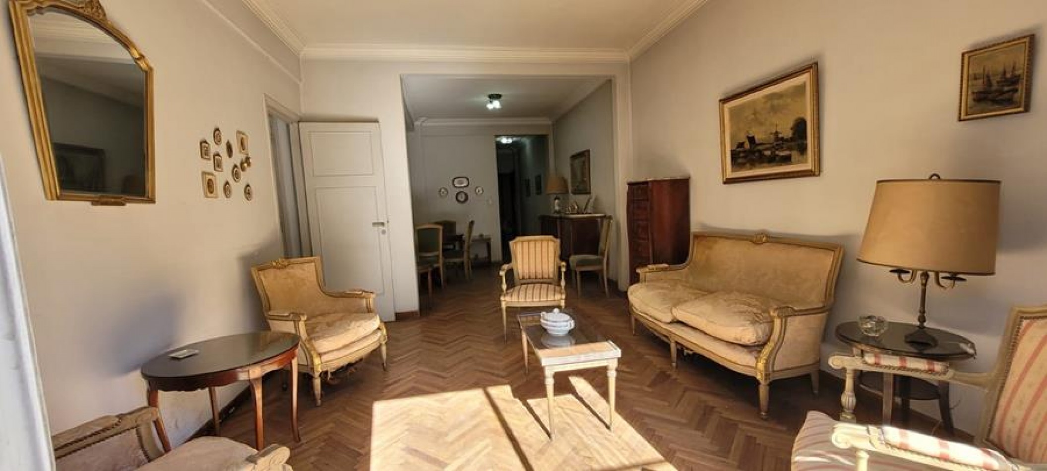 Palermo 4 Ambientes al Frente, con balcon. MUY LUMINOSO. Muy buena ubicacion a 2 cuadras Alto Palermo, a 1 cuadra estacion subte linea D y 2 cuadras plaza Guadalupe.