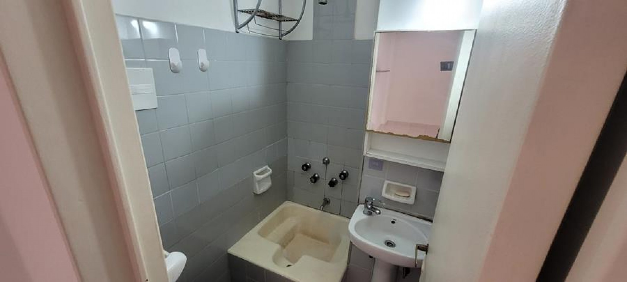 Palermo, 1 Ambiente, LATERAL, Muy Luminoso, muy buena ubicacion a mts. plaza Guadalupe