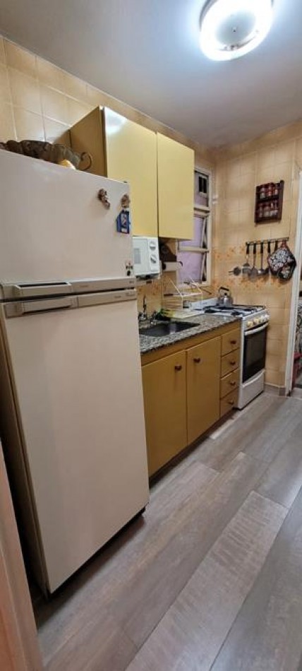 Palermo, 2 Ambienters al Frente con importante balcon corrido.Impecable estado.  Excelente ubicacion a mts Av. Santa Fe.