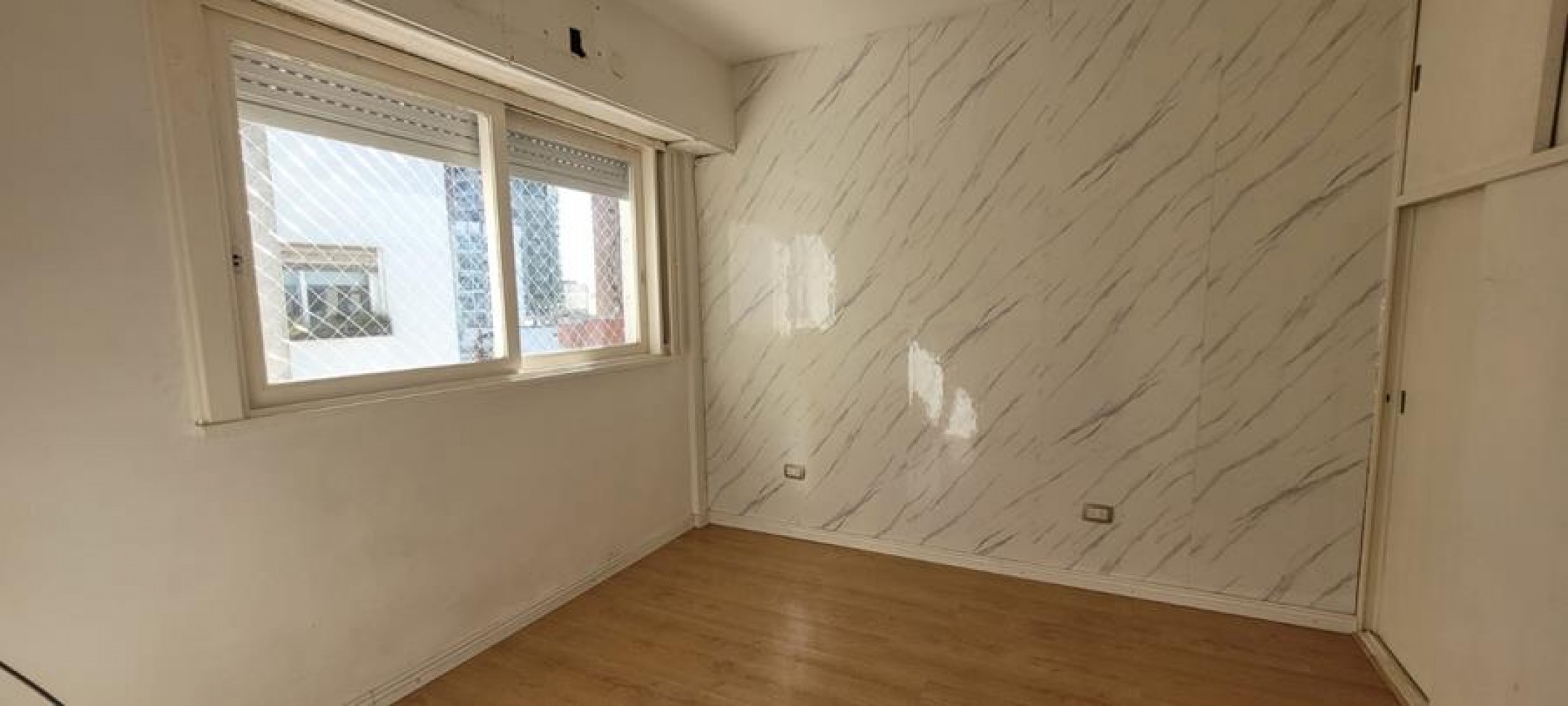 Palermo, 2 Ambientes Duplex, Lateral. MUY LUMINOSO. Excelene ubicacion sobre Av. S Ortiz a 1 cuadra A. santa Fe