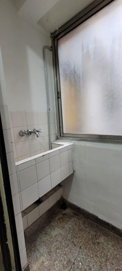 Palermo, 2 Ambientes. Interno, IMPECABLE. Muy buena ubicacion sobre Av. S. Ortiz