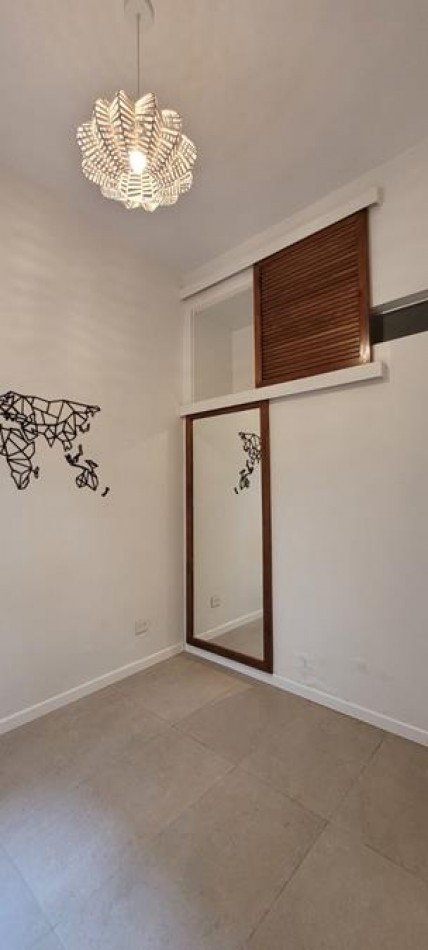 Palermo, 3 Ambientes en Planta Baja. APTO PROFESIONAL. AMOBLADO. Lumionoso. Excelente ubicacion a mts Av, Santa Fe. LInea subte D. Zona Alto Palermo.