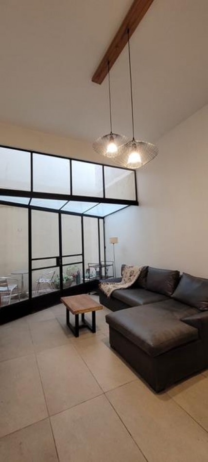 Palermo, 3 Ambientes en Planta Baja. APTO PROFESIONAL. AMOBLADO. Lumionoso. Excelente ubicacion a mts Av, Santa Fe. LInea subte D. Zona Alto Palermo.