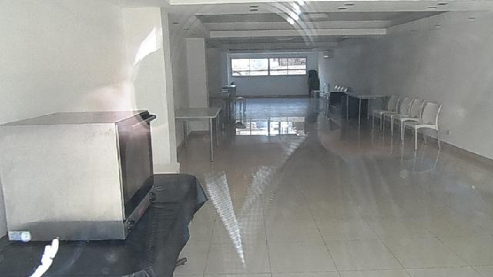 Caballito, 1 Ambiente. FRENTE con balcon, Muy luminoso, sobre Avenida. AMENITIES, Zona parque Rivadavia. 