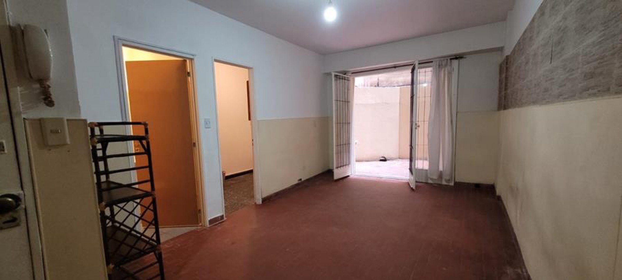 Zona de Facultades, Depto. 1 ambiente, 39,75mt2. contrafrente, Av. Corrientes y Pasteur. APTO PROFESIONAL 