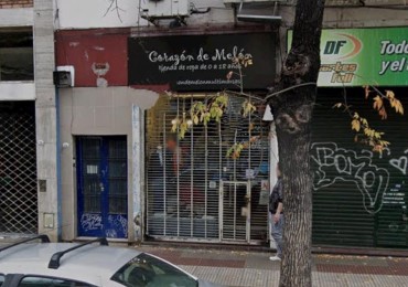 Palermo, local comercial sobre Avenida, muy buena ubicacion.