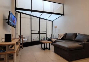 Palermo, 3 Ambientes en Planta Baja. APTO PROFESIONAL. AMOBLADO. Lumionoso. Excelente ubicacion a mts Av, Santa Fe. LInea subte D. Zona Alto Palermo.