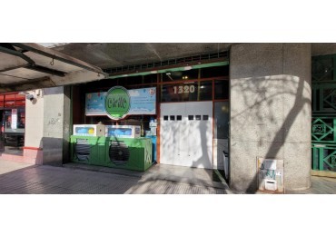 Local comercial sobre Av. Alvarez Thomas. 